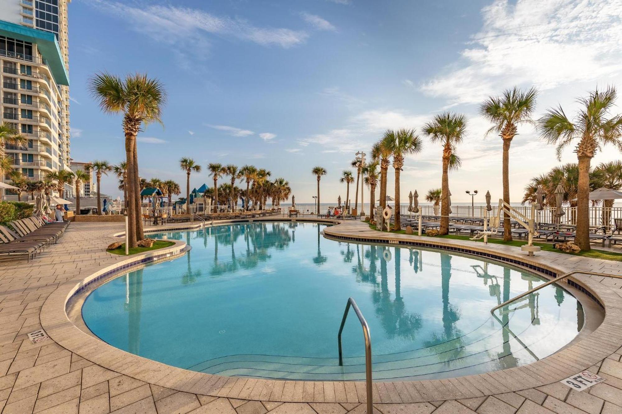 Daytona Ocean Walk Resort 1707 Дейтона Бийч Екстериор снимка